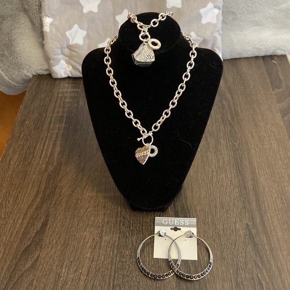 Guess Accessories - NWT Guess chain link Necklace earrings and Bracelet set